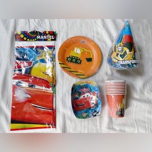 NEW! Vehicle party supplies
